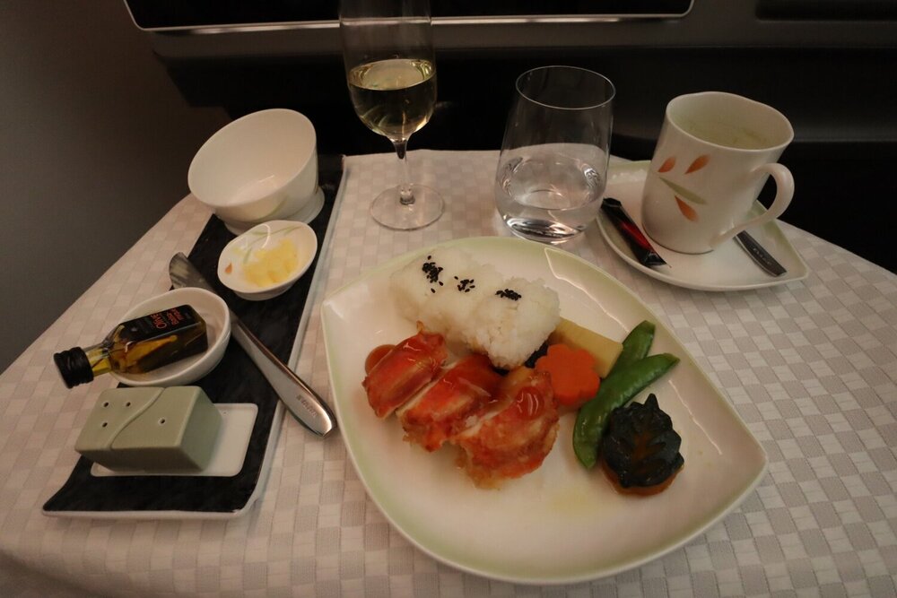 EVA Air business class – Lobster dinner