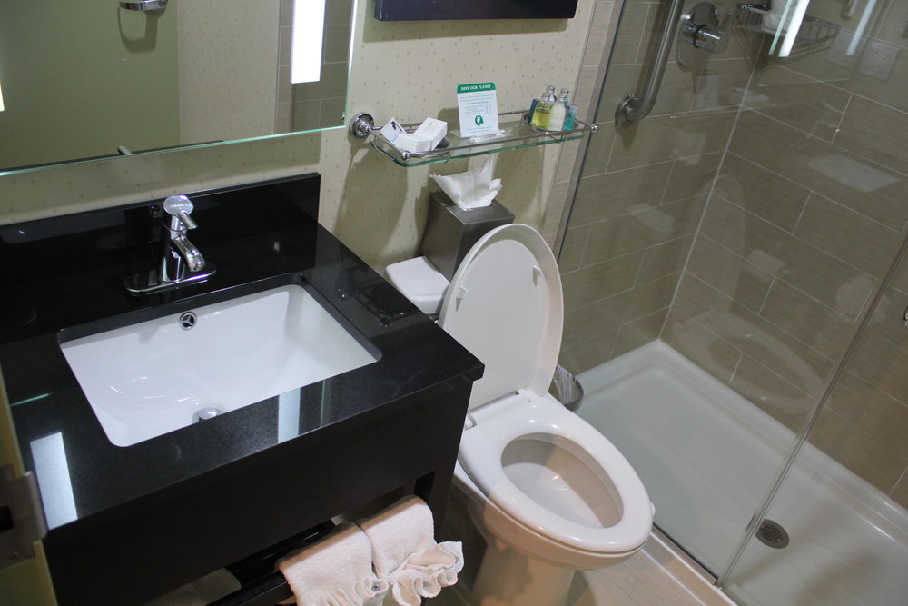 Best Western Premier New York Herald Square – Bathroom