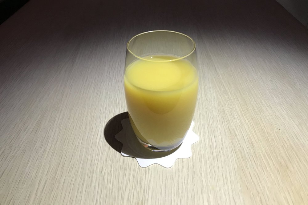 Asiana Airlines First Class – Pineapple juice