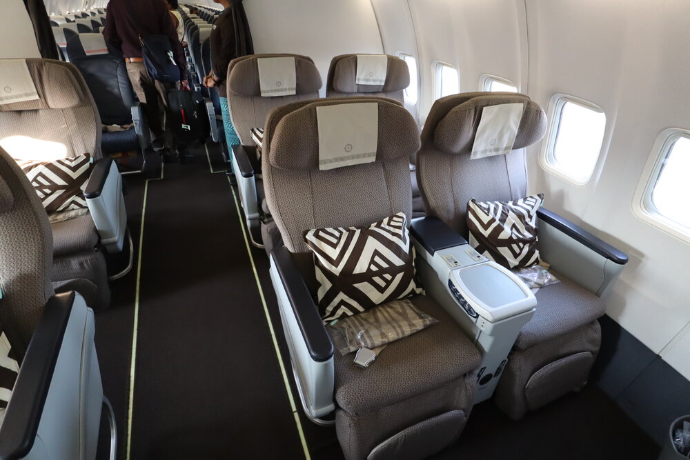 Fiji Airways 737 business class – Cabin