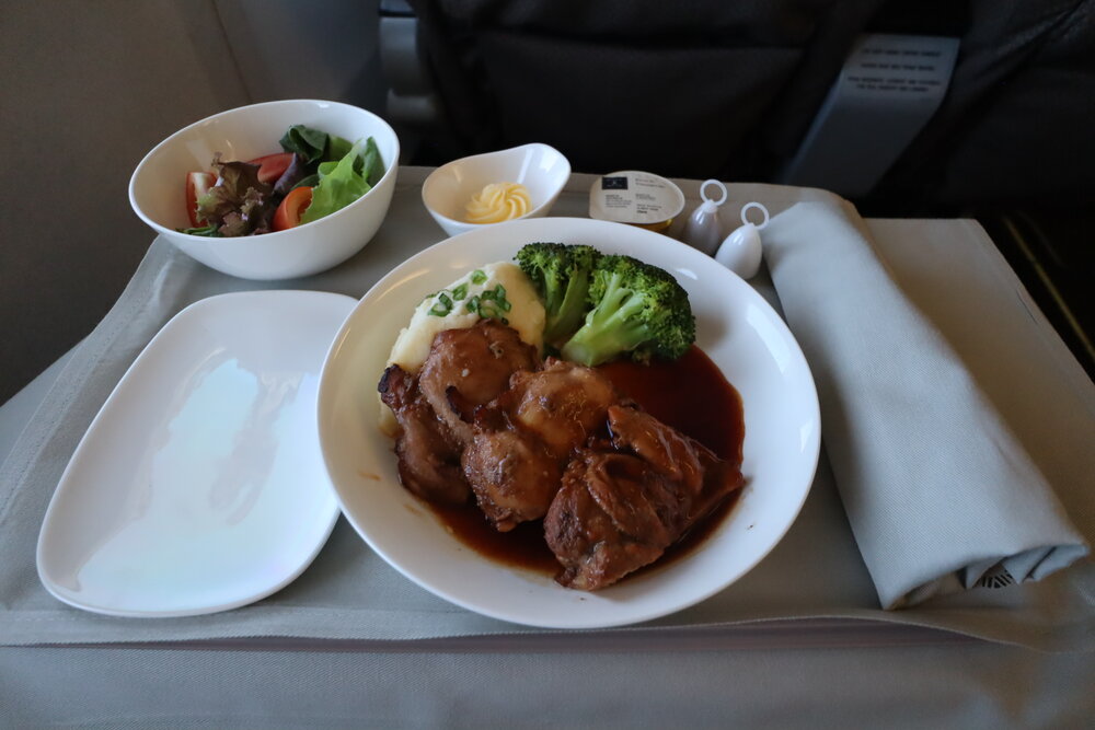 Fiji Airways 737 business class – Dinner tray