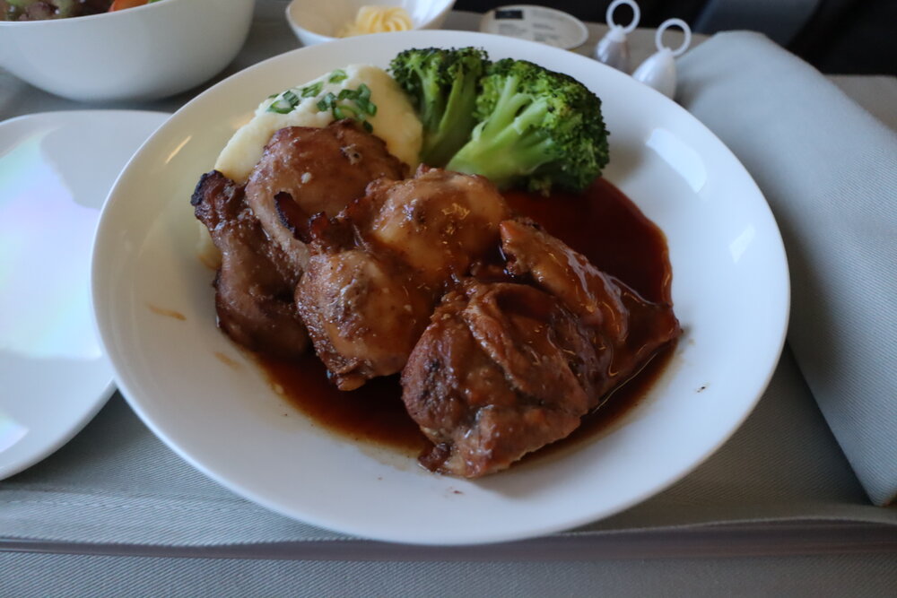 Fiji Airways 737 business class – Roasted chicken thigh