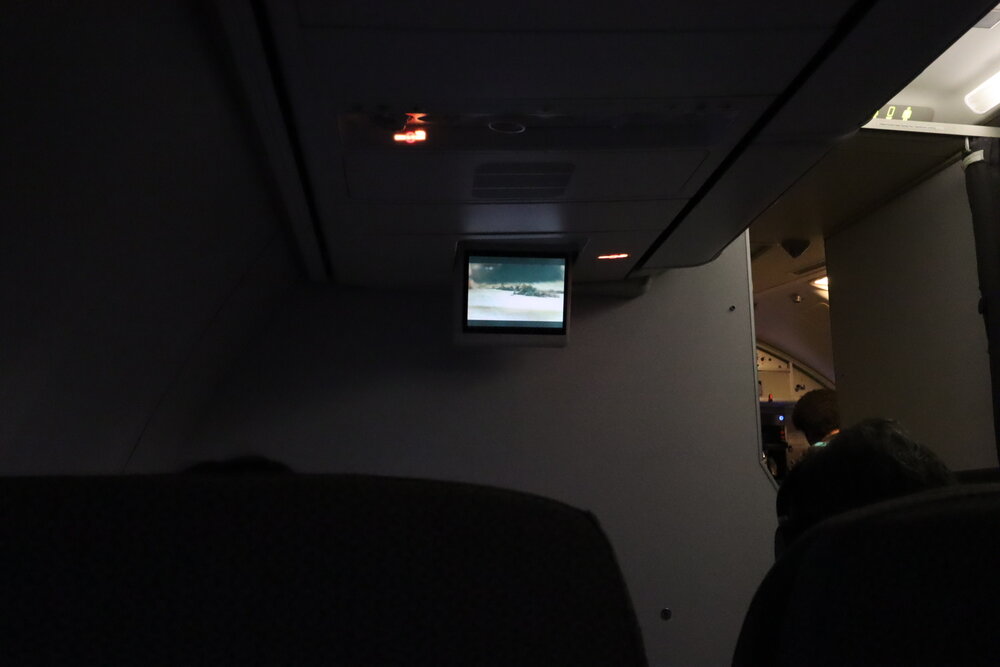 Fiji Airways 737 business class – Entertainment screen