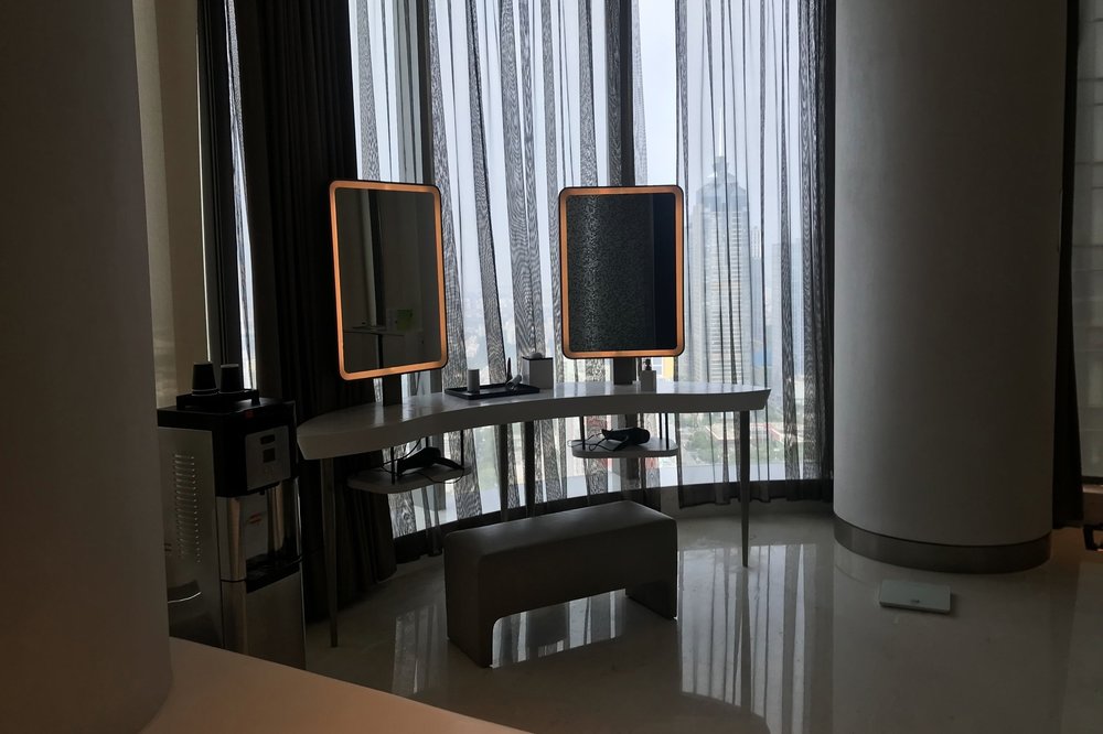 W Suzhou – Locker room vanity