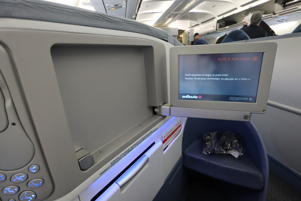 Air Canada A330 business class – Entertainment screen