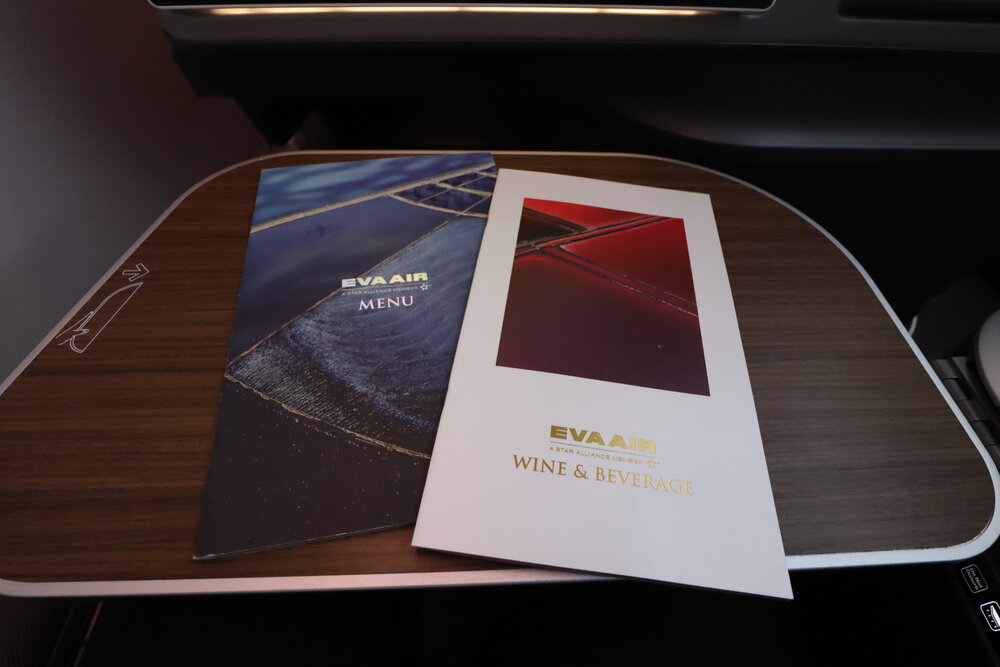 EVA Air 787 business class – Menus