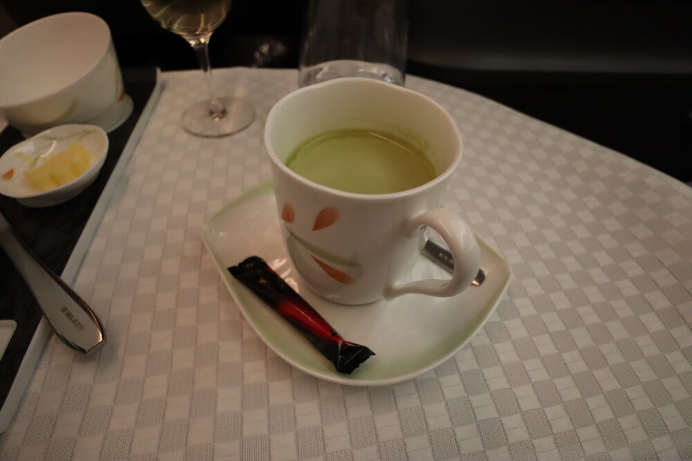 EVA Air 787 business class – Matcha milk tea, round 3