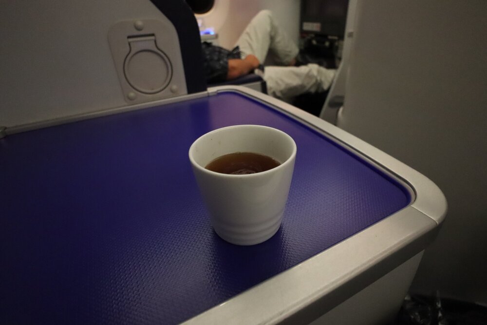 ANA 787 business class – Houji-cha