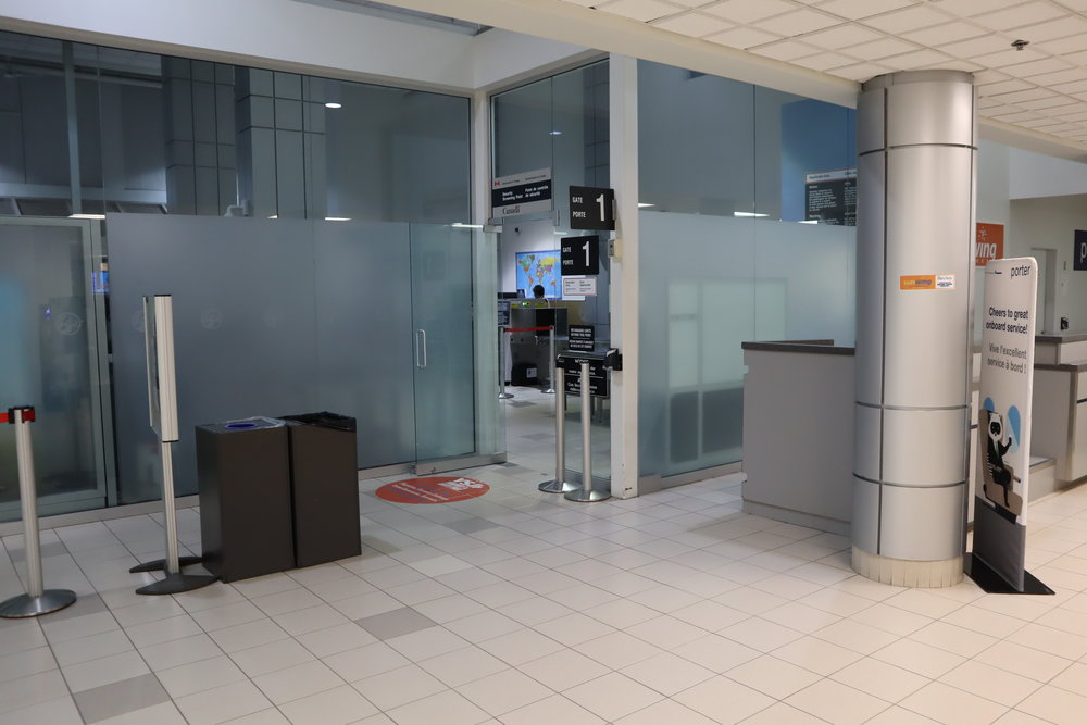 Saint John Airport – Security checkpoint