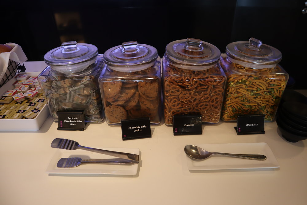 Air New Zealand Lounge Auckland – Snacks