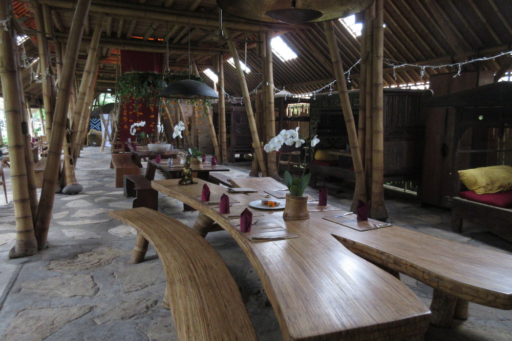 Bambu Indah Ubud – Dapoer restaurant