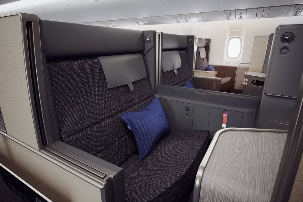 ANA’s new “The Room” business class on the Boeing 777