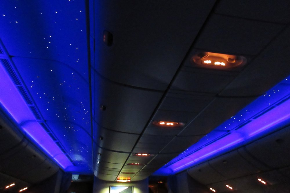 EVA Air business class Toronto to Taipei – "Starry night" cabin lighting