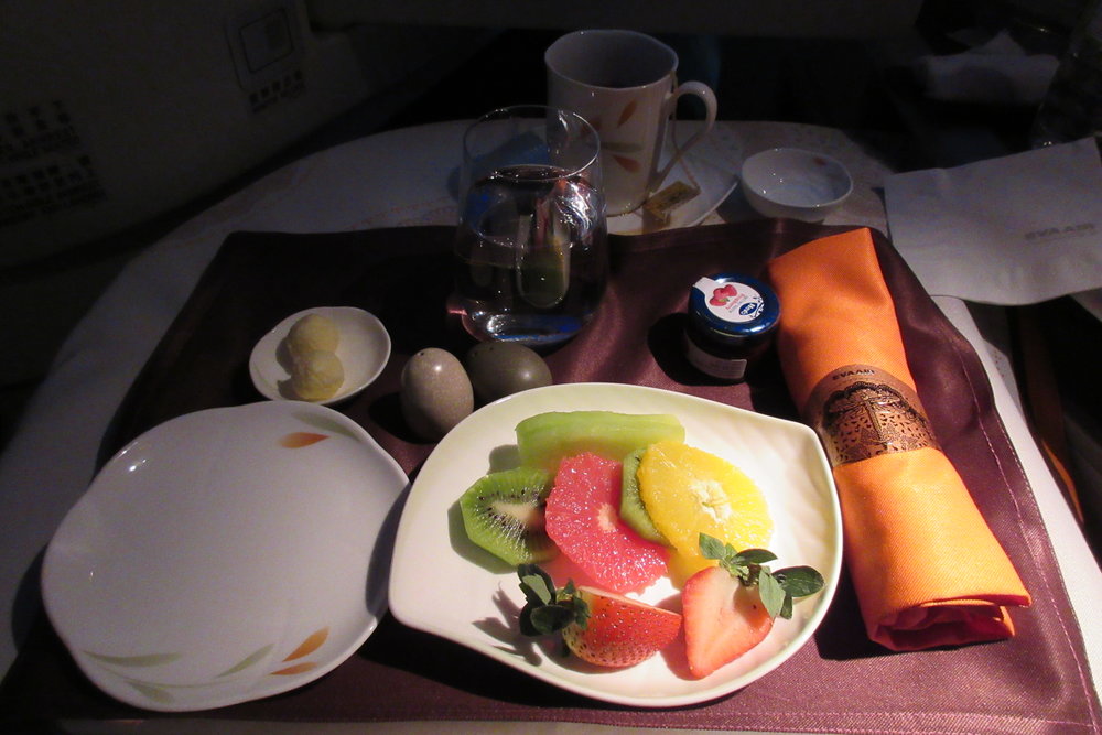 EVA Air business class Toronto to Taipei – Fruit plate