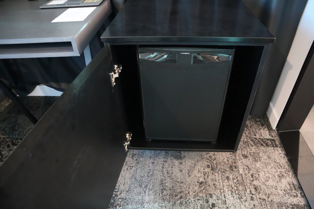 Four Points by Sheraton Auckland – Corner Room mini-fridge