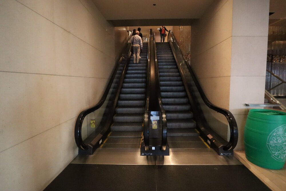 Grand Hyatt Melbourne – Escalators