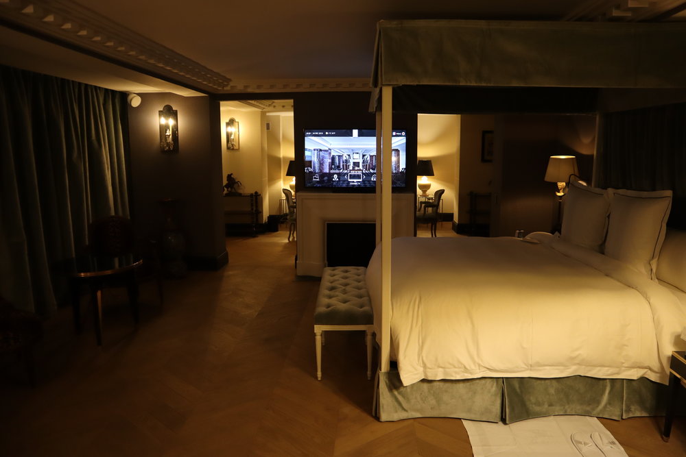 Hôtel de Berri Paris – Berri Suite bedroom