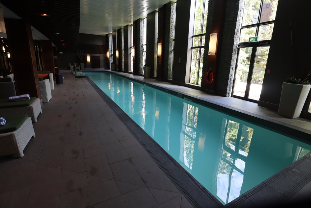 Hilton Queenstown – Indoor pool