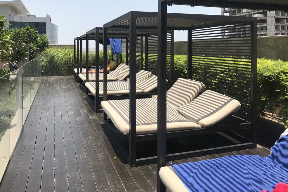 JW Marriott Marquis Dubai – Poolside