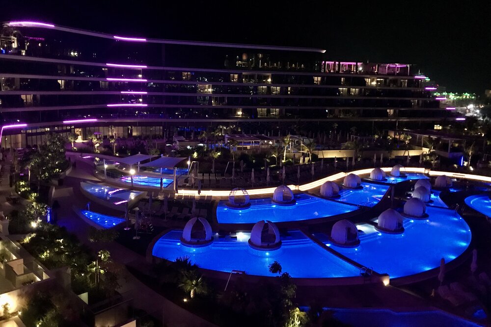 W Dubai The Palm – View from balcony by night