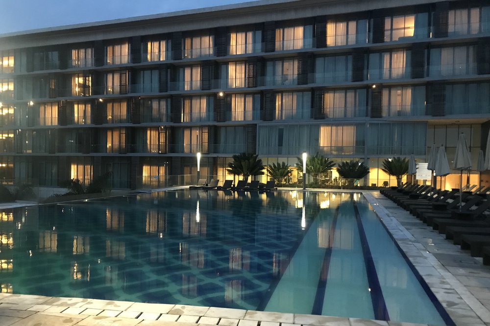 Kempinski Accra – Outdoor pool