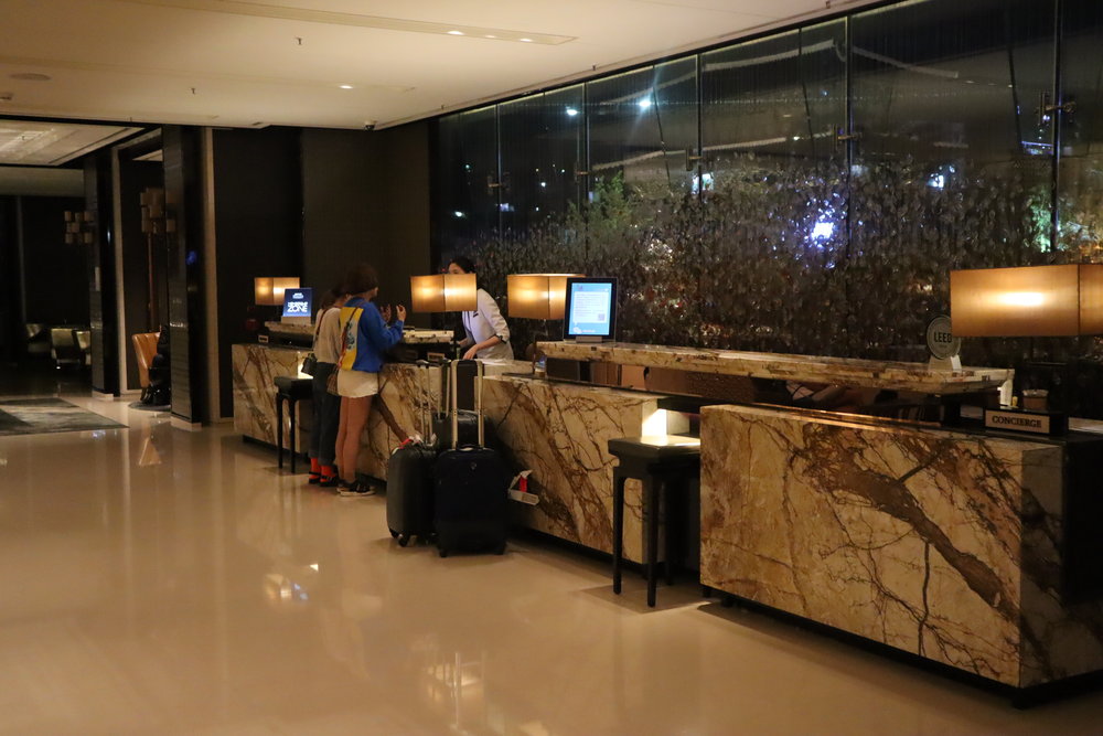 JW Marriott Dongdaemun Square Seoul – Front desk