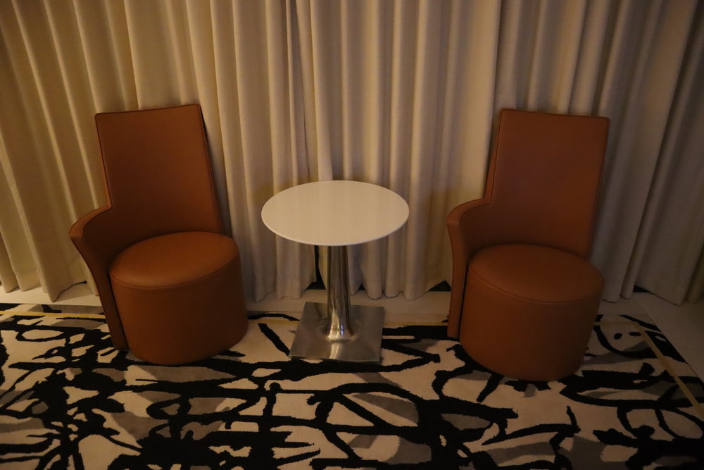 JW Marriott Singapore South Beach – Sitting area