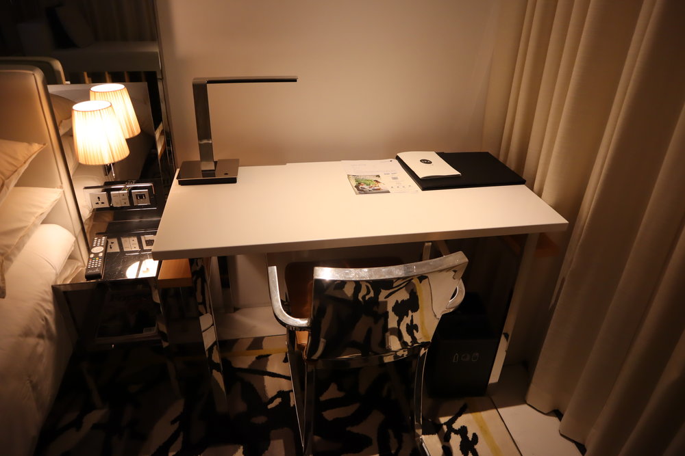 JW Marriott Singapore South Beach – Desk