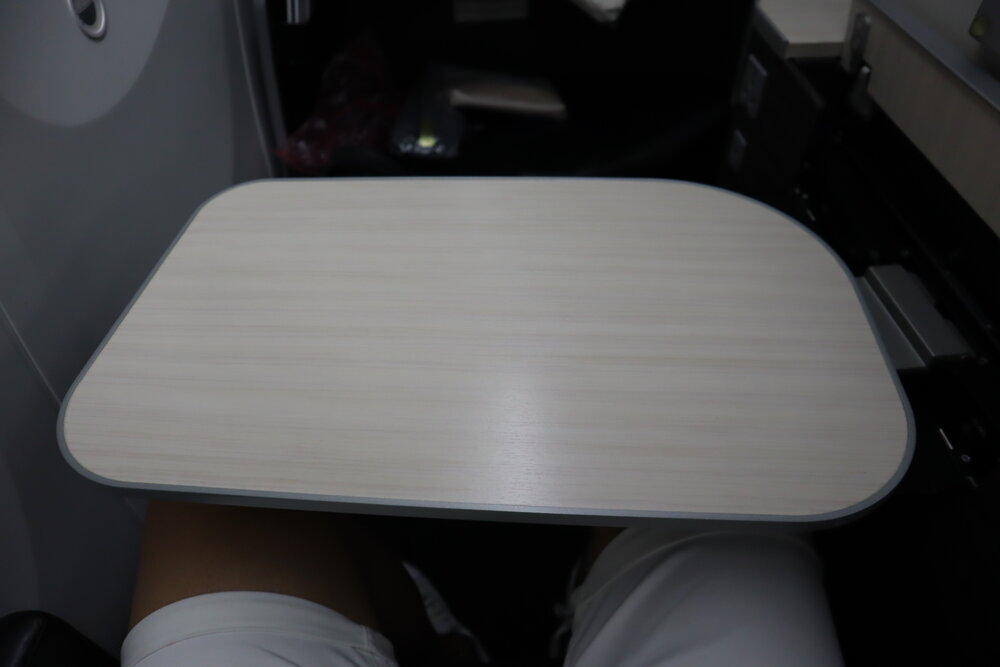 Japan Airlines business class – Tray table