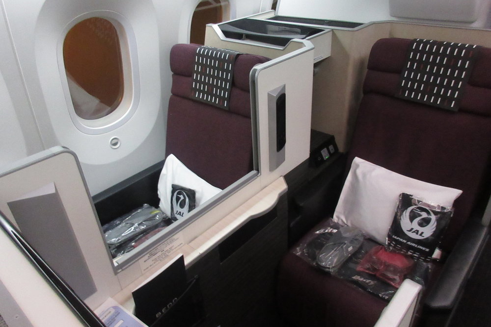 Japan Airlines 787 business class