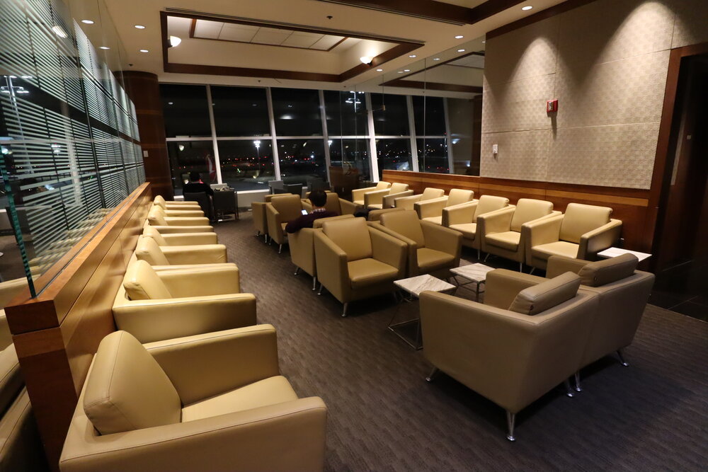 Korean Air Business Class Lounge New York JFK – Seating area