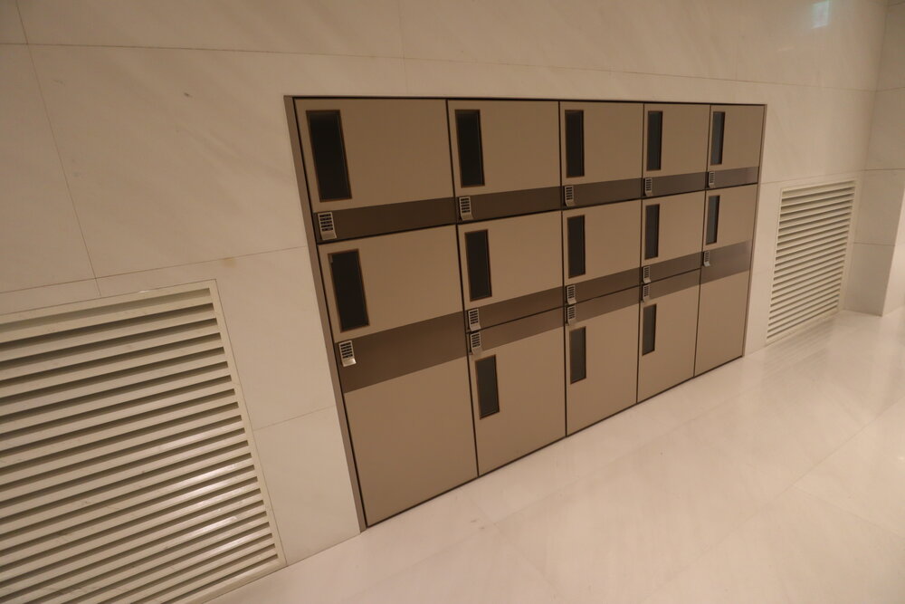 Korean Air First Class Lounge Seoul – Lockers