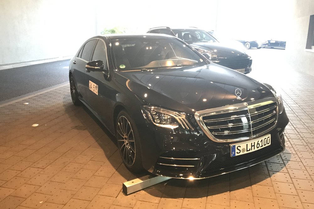 Lufthansa First Class Terminal Frankfurt – Private Mercedes-Benz escort