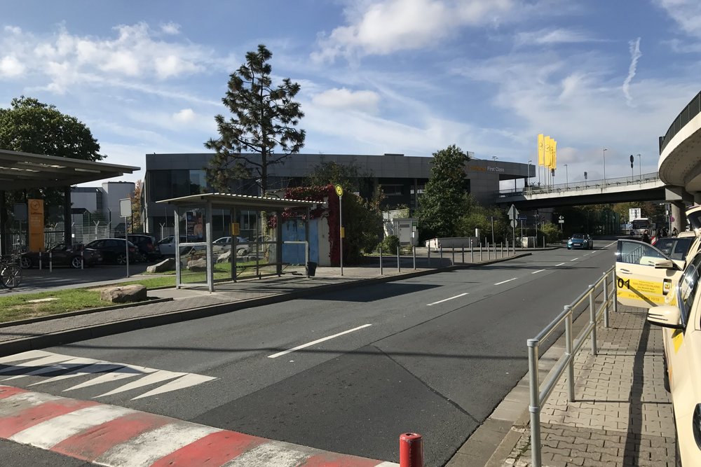 Lufthansa First Class Terminal Frankfurt – Exterior