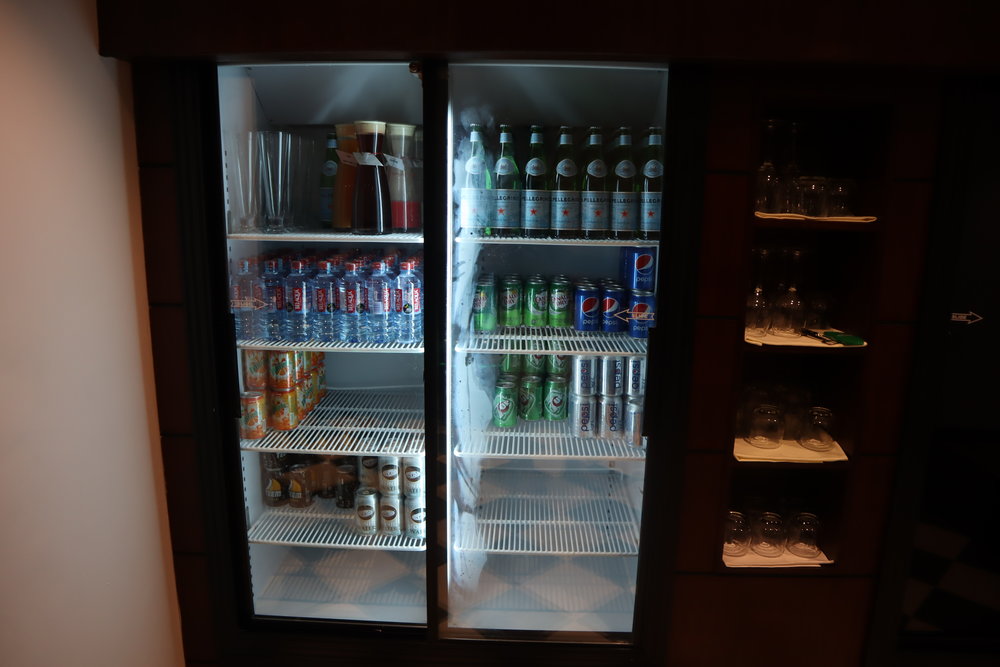 Accra Marriott Hotel – Executive Lounge drinks cabinet