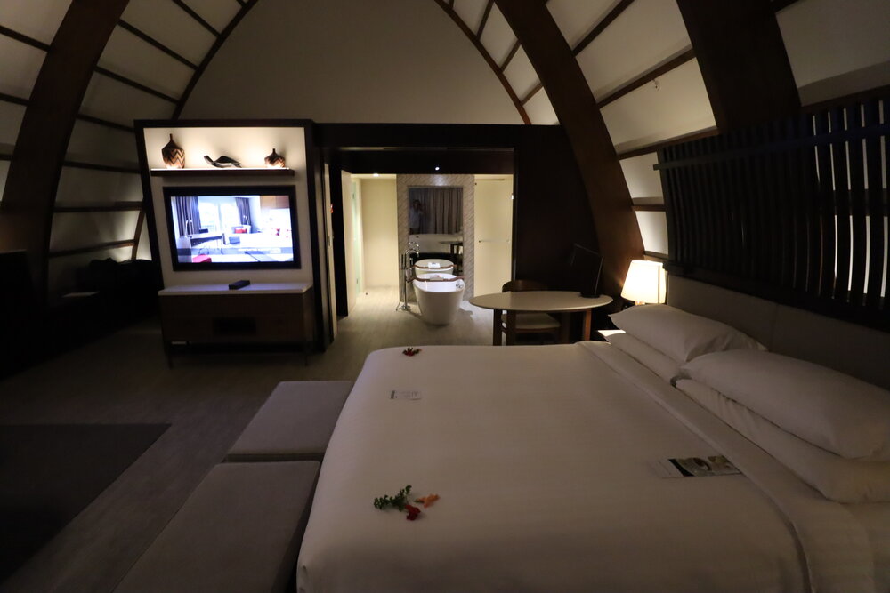 Fiji Marriott Resort Momi Bay – Overwater Bure Villa bedroom