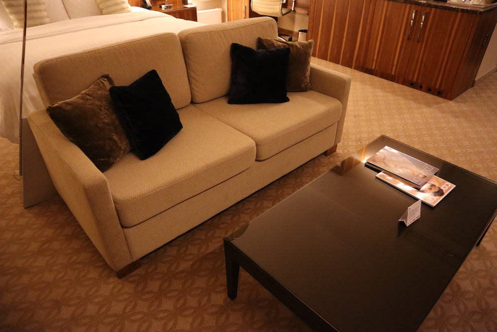 Novosibirsk Marriott Hotel – Junior suite sitting area