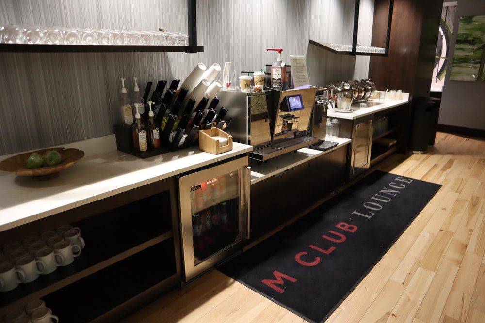 Portland Marriott Downtown Waterfront– Snacks and drinks spread