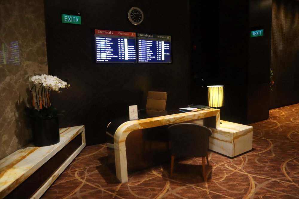 The Private Room by Singapore Airlines – Concierge desk