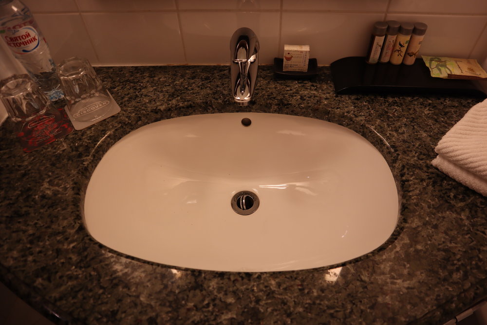 Renaissance St. Petersburg Baltic Hotel – Sink