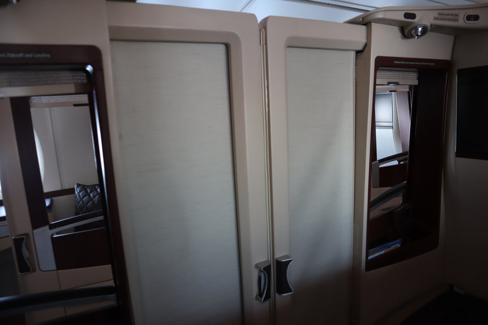 Singapore Airlines Suites Class – Door