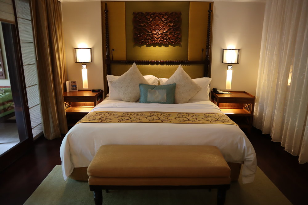 St. Regis Bali – St. Regis Pool Suite bedroom