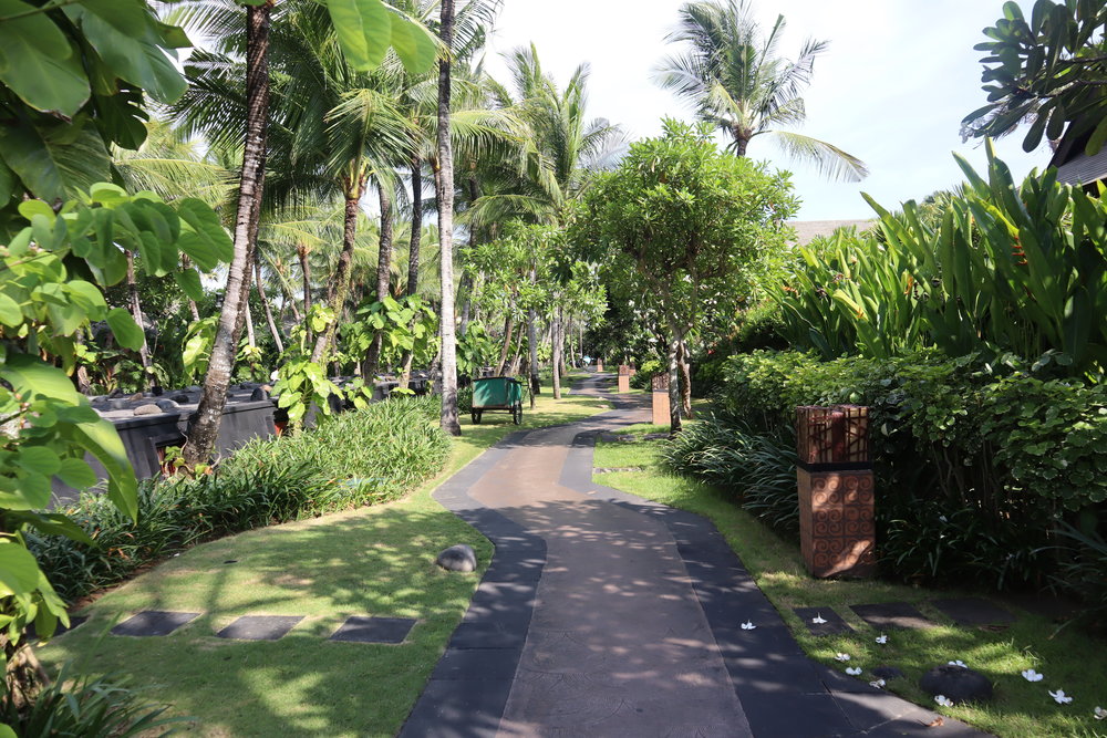 St. Regis Bali – Pathway