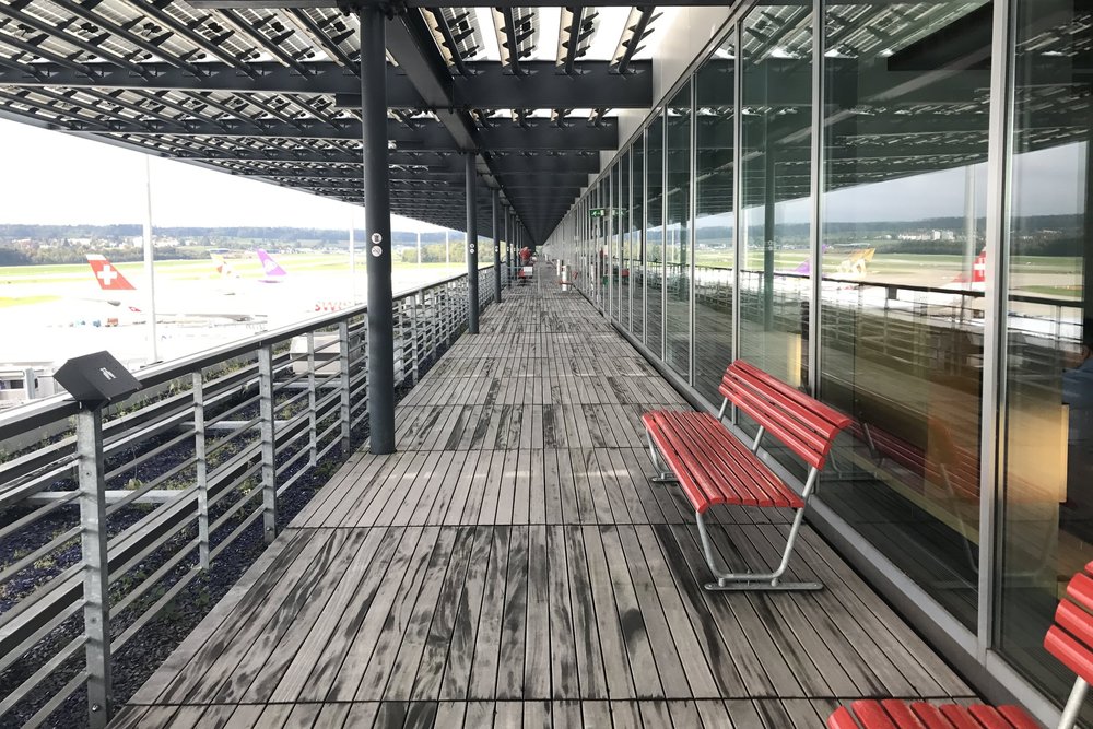 Swiss First Class Lounge Zurich – Terrace