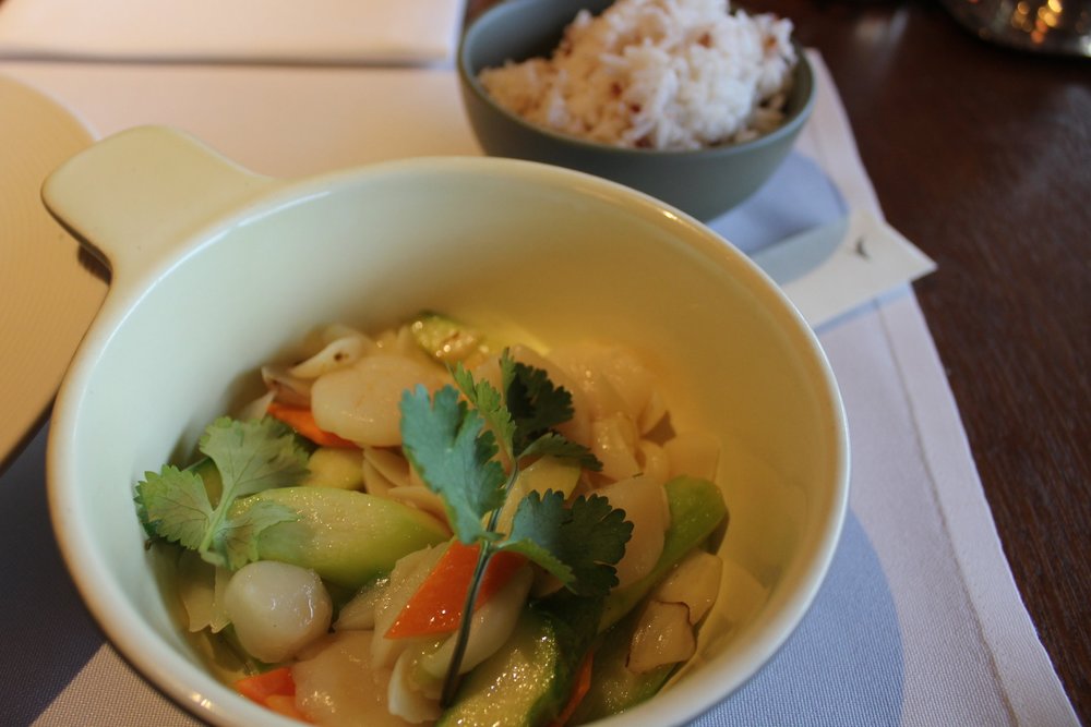 The Pier First Class Lounge by Cathay Pacific – Stir-fried duo scallop