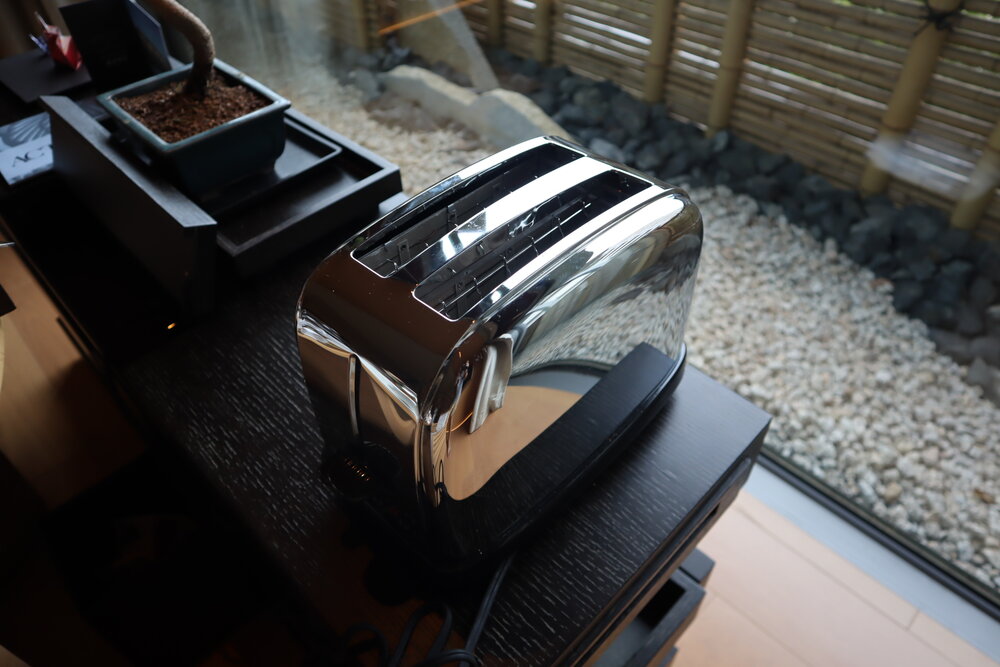 The Ritz-Carlton, Kyoto – In-room toaster