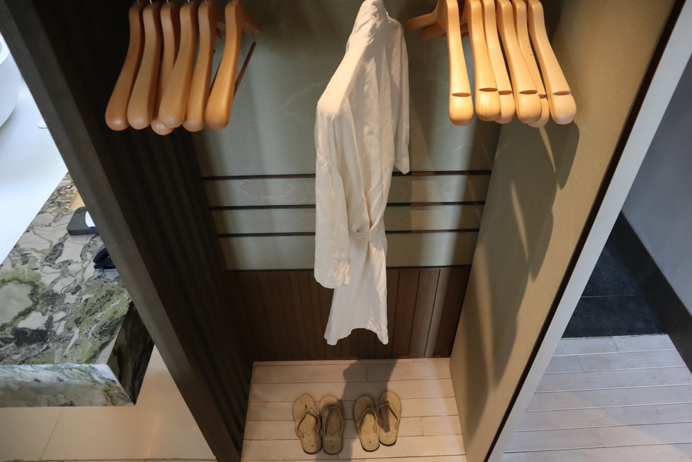 The Ritz-Carlton, Langkawi – Bathrobe and slippers