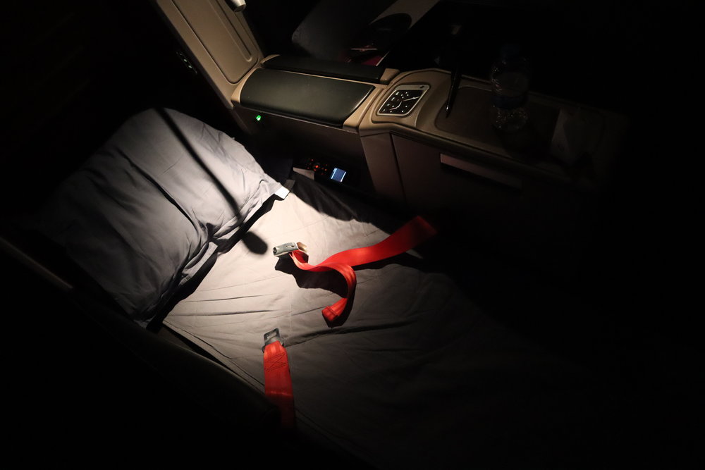 Turkish Airlines 777 business class – Bed