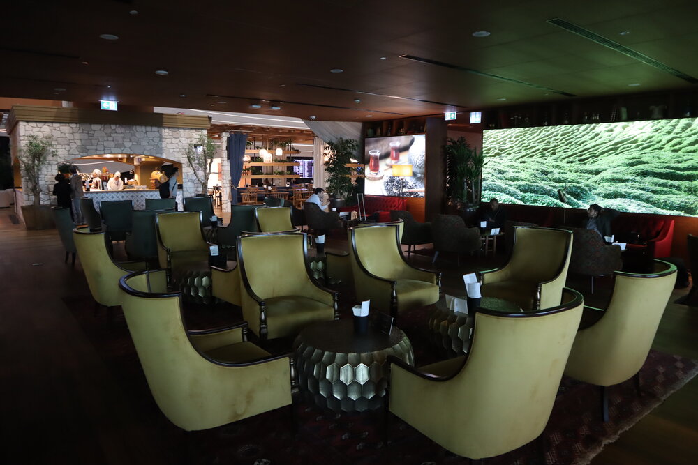 Turkish Airlines Business Lounge Istanbul – Library