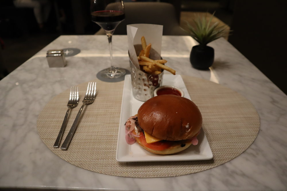 United Polaris Lounge Chicago – Blue Door Kitchen burger with fries